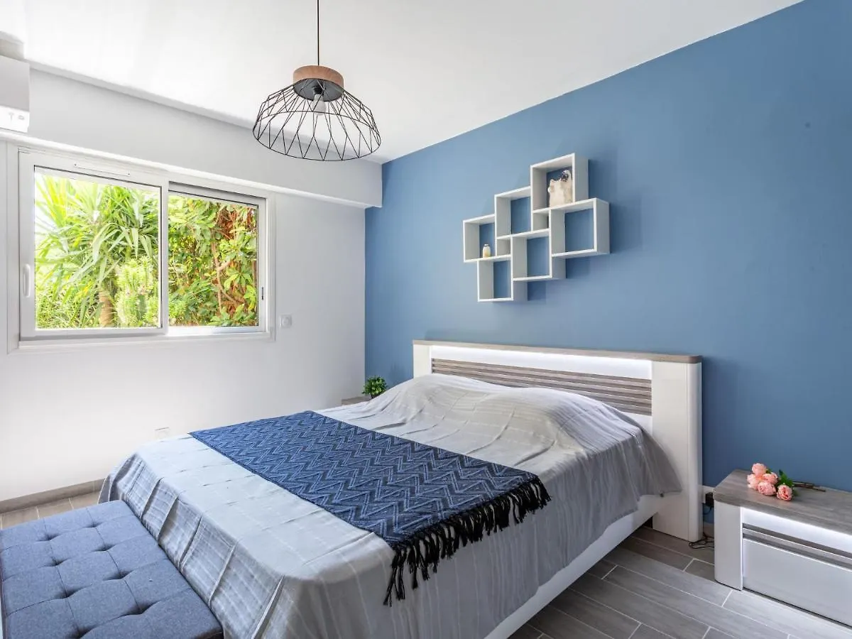 Apartment Le Phenicia By Interhome Saint-Laurent-du-Var
