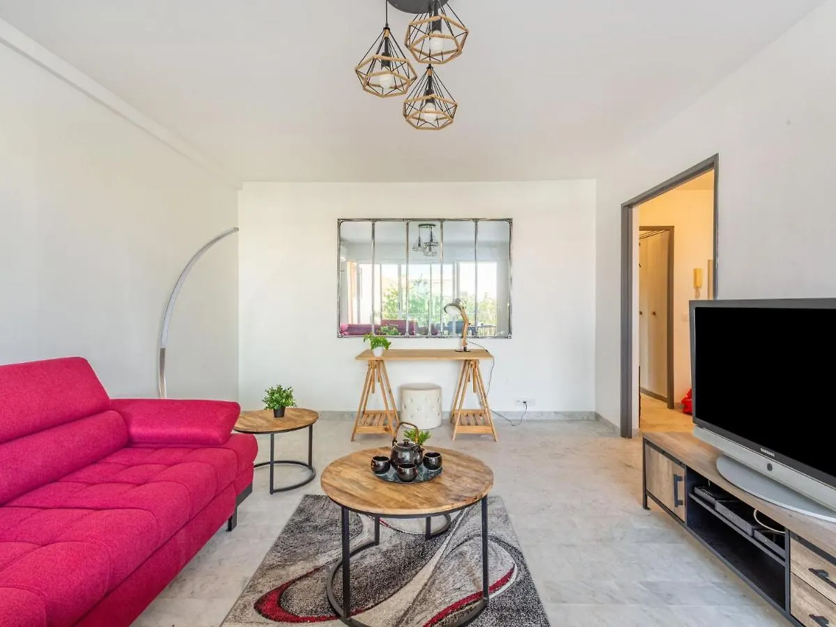 Apartment Le Phenicia By Interhome Saint-Laurent-du-Var