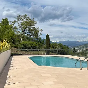 Superbe De 31m En Rez De Jardin Appartement